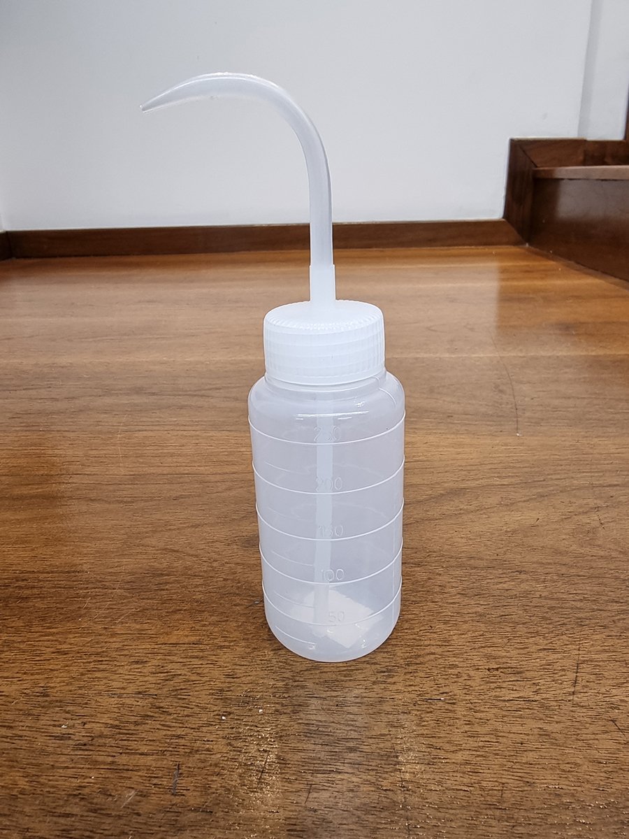 Dövme Temizleme Şişesi Basmalı ve Damlatmalı 250 ml