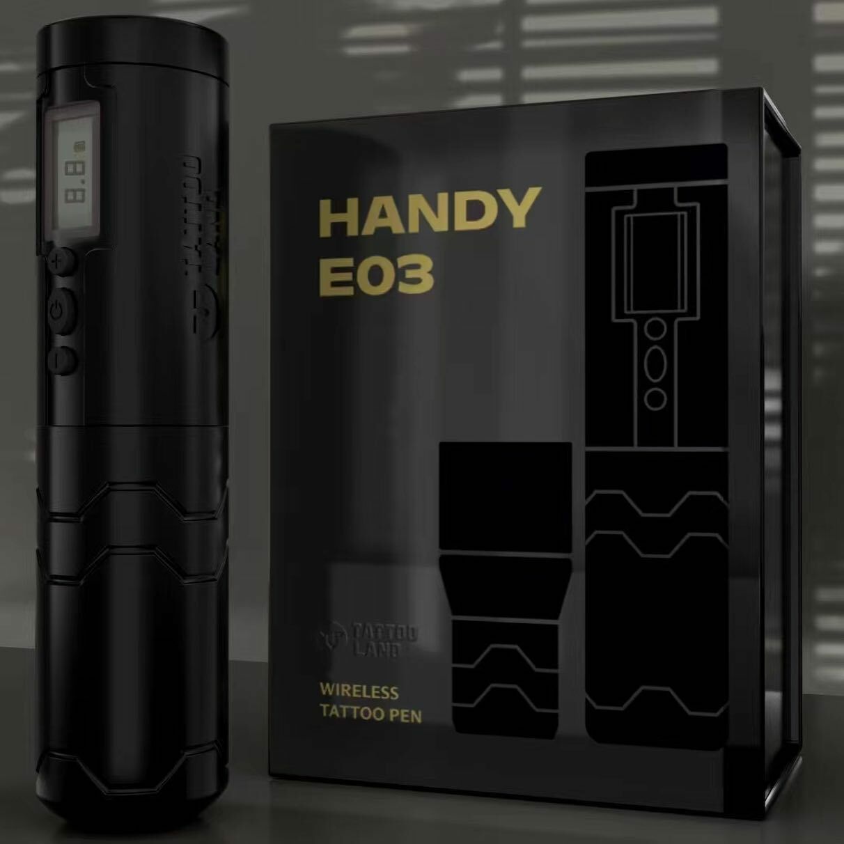 Tattoo Land Handy E03 Kablosuz Şarj Edilebilir Pilli Bataryalı Rotary Pen Dövme Makinesi 3,5mm Stroke Tattoo Land Handy E03 Kablosuz Şarj Edilebilir Pilli Bataryalı Rotary Pen Dövme Makinesi 3,5mm Stroke Mor